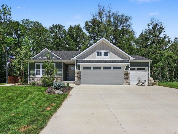 1907 Morgan Run, Hudsonville, MI 49426