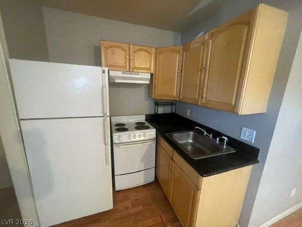 331 S 9th Street, Unit 2, Las Vegas, NV 89101