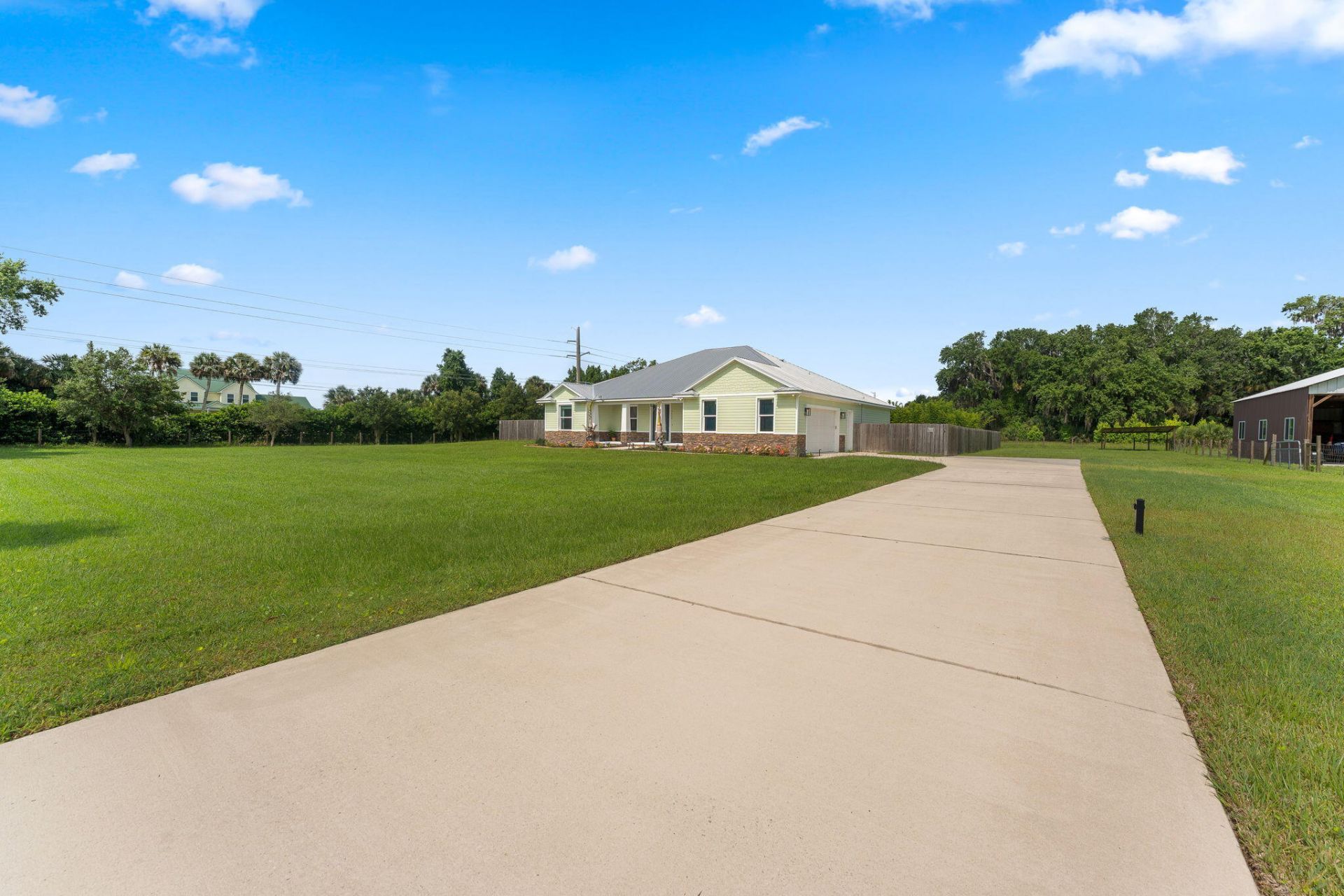 2520 Tammy Drive, Mims, FL 32754 Photo