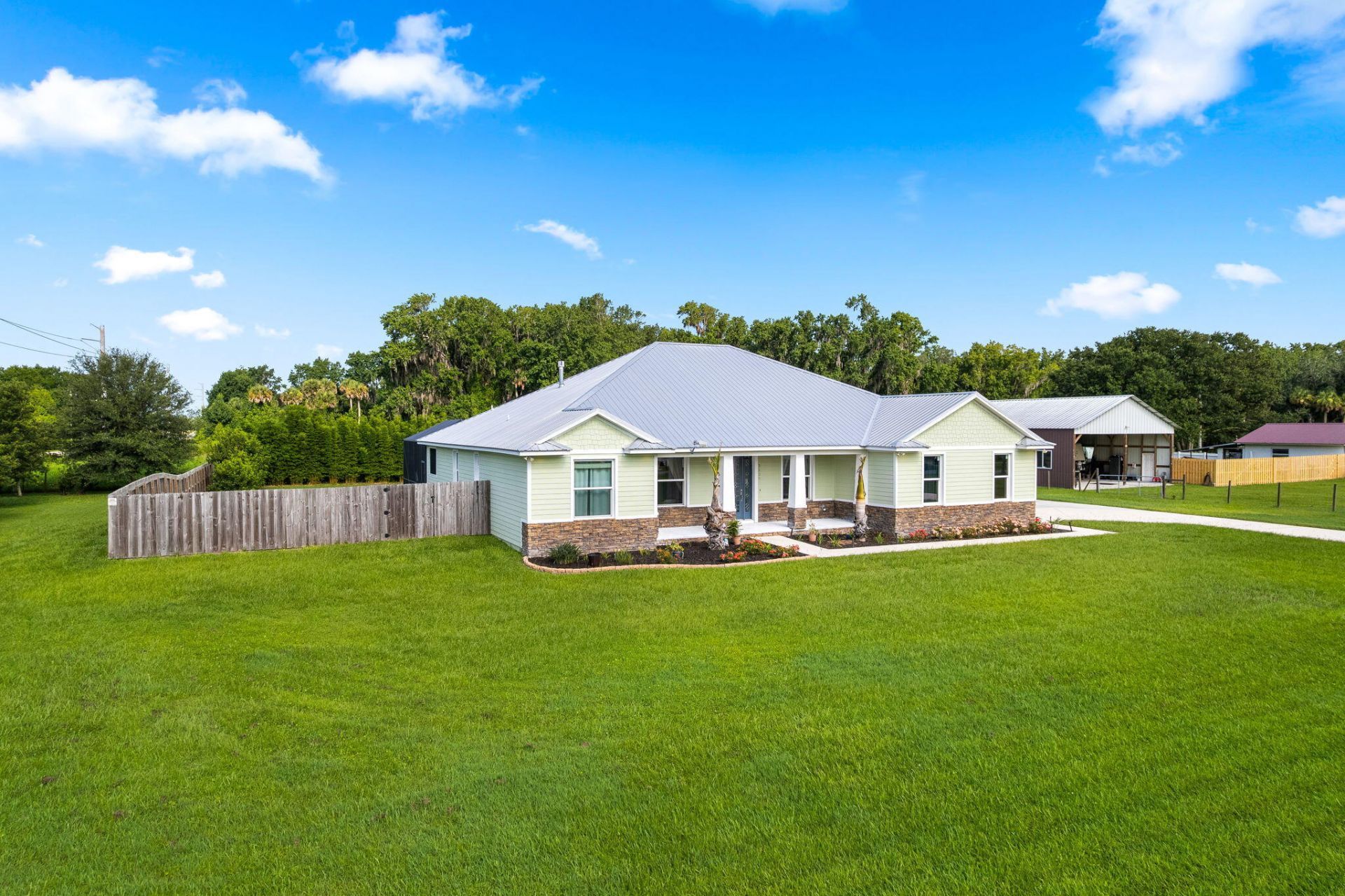 2520 Tammy Drive, Mims, FL 32754 Photo