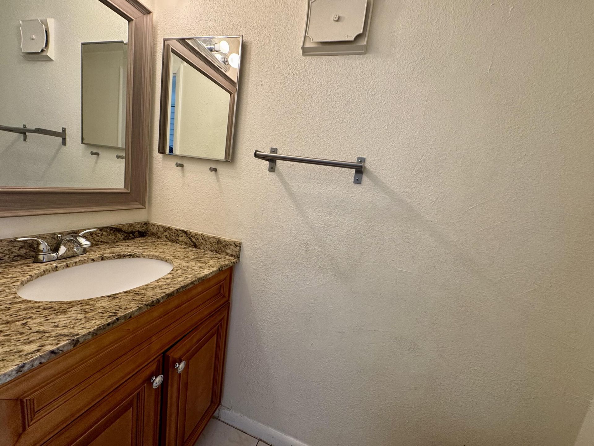 8028 SW 17th Place, Davie, FL 33324 Photo