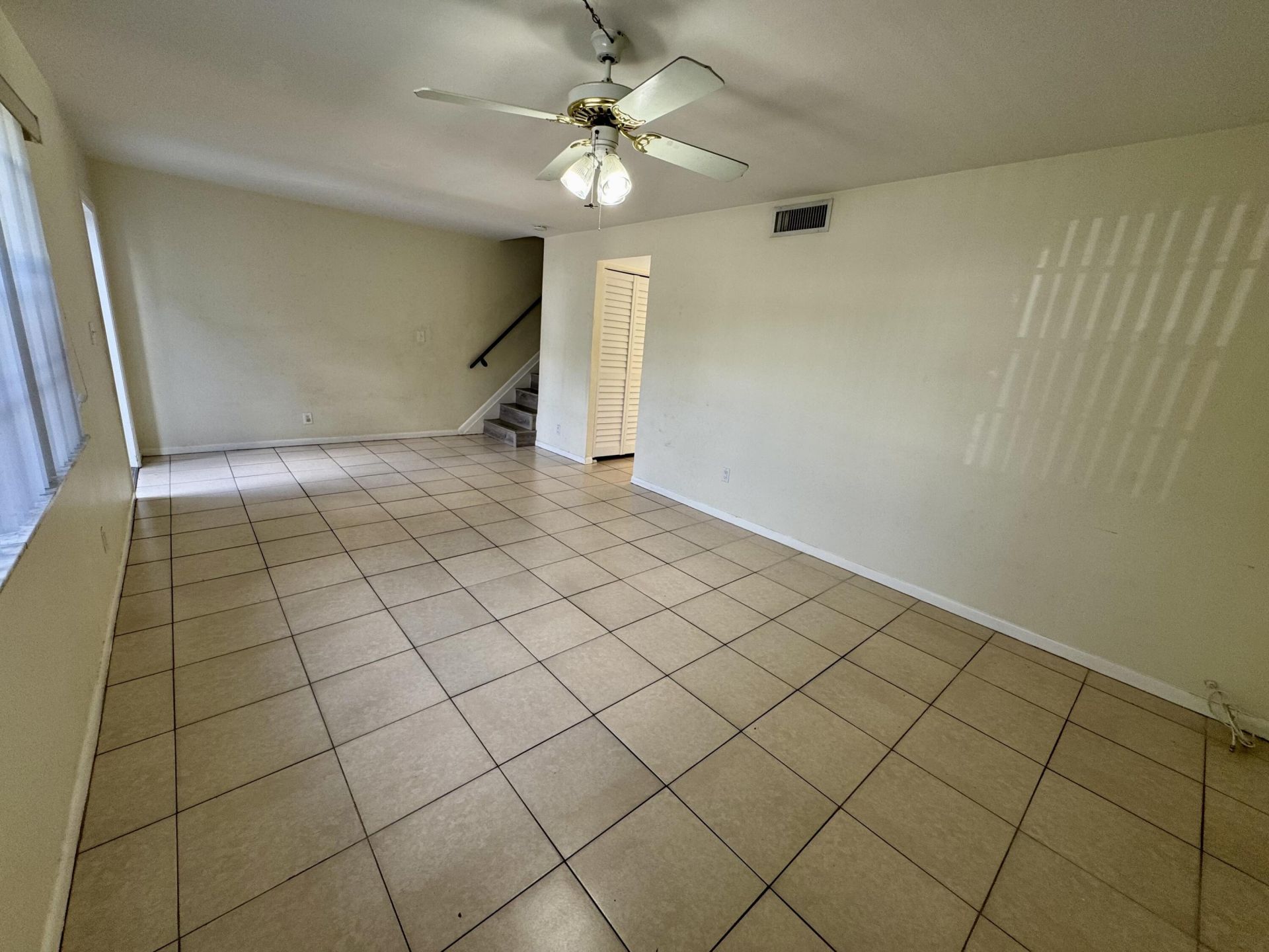 8028 SW 17th Place, Davie, FL 33324 Photo