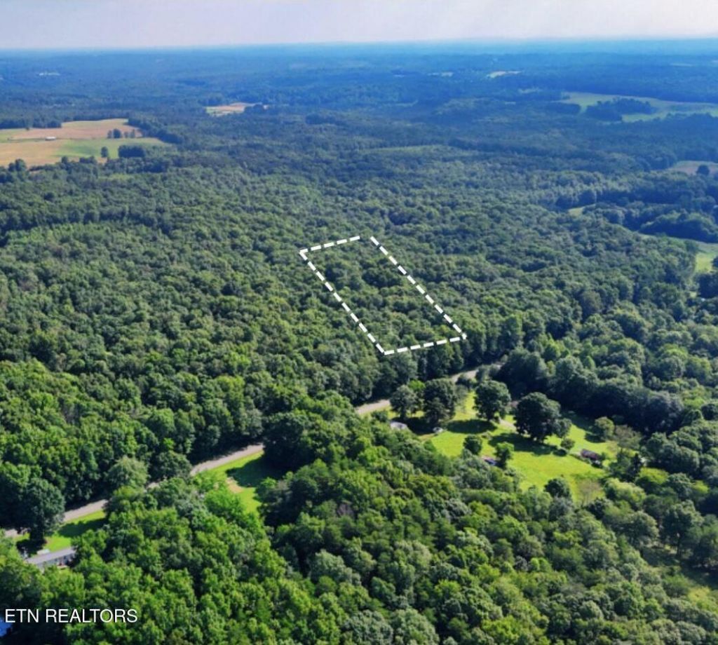 Lot 8 Turkey Blind Rd, Crossville, TN 38572 Main Photo