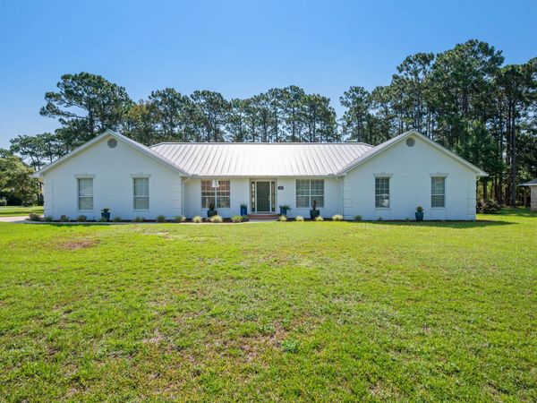 201 Yacht Club Drive, Niceville, FL 32578