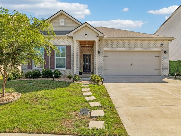 2016 Lindsey Way , Lebanon, TN 37087
