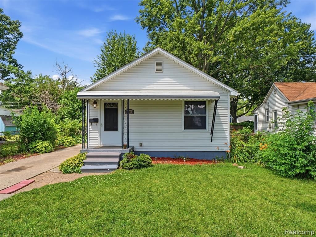 23091 Berdeno Avenue, Hazel Park, MI 48030 Main Photo