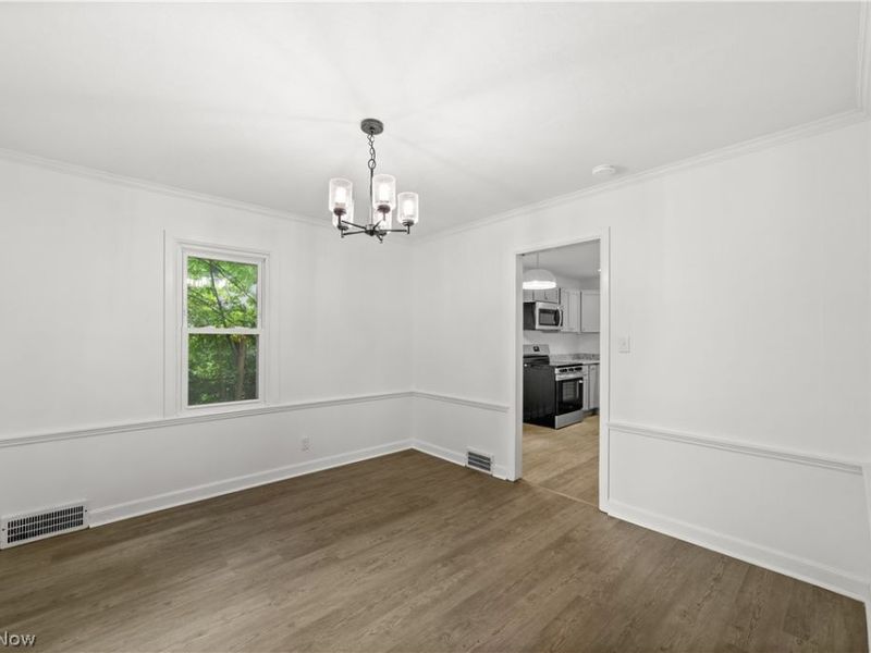 6444 Wilson Mills Road, Mayfield Village, OH 44143 Photo 12