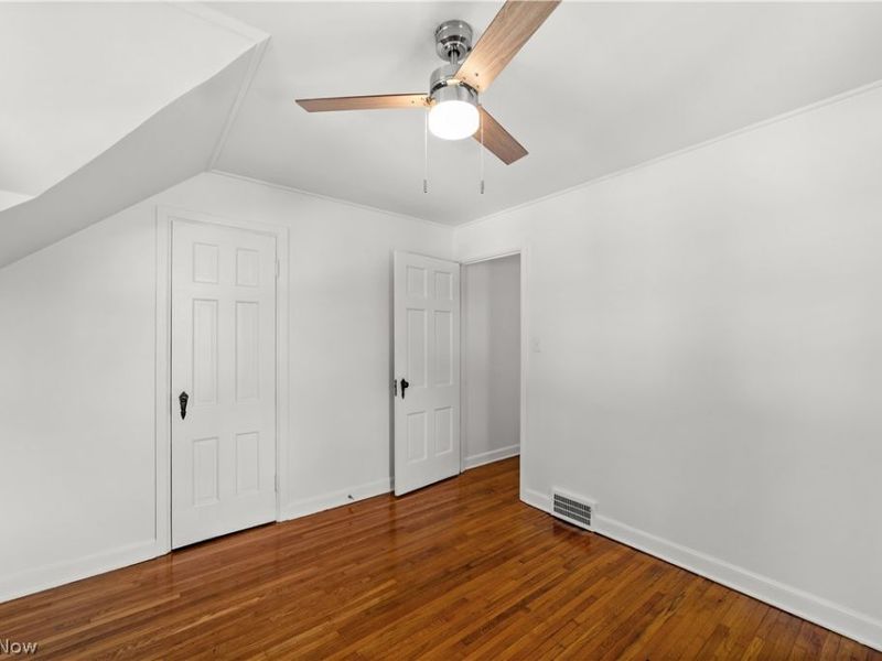 6444 Wilson Mills Road, Mayfield Village, OH 44143 Photo 24