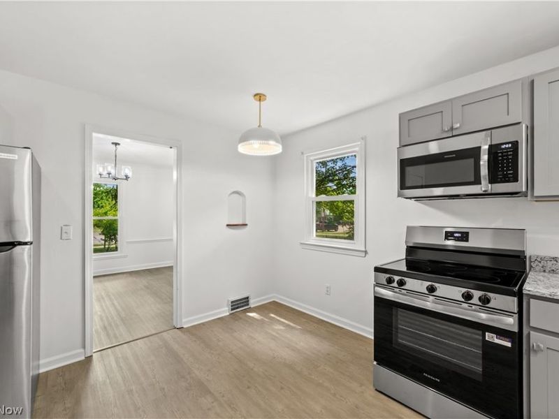 6444 Wilson Mills Road, Mayfield Village, OH 44143 Photo 32