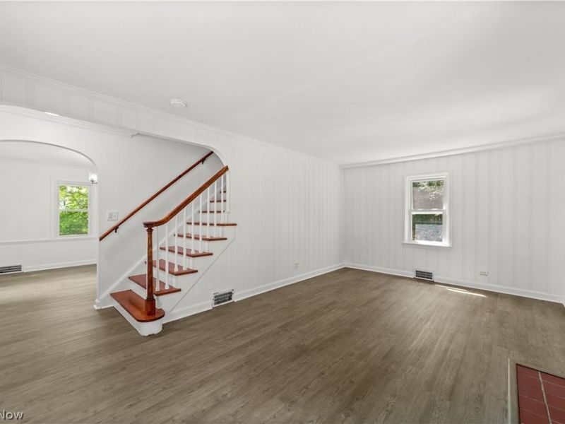 6444 Wilson Mills Road, Mayfield Village, OH 44143 Photo 7