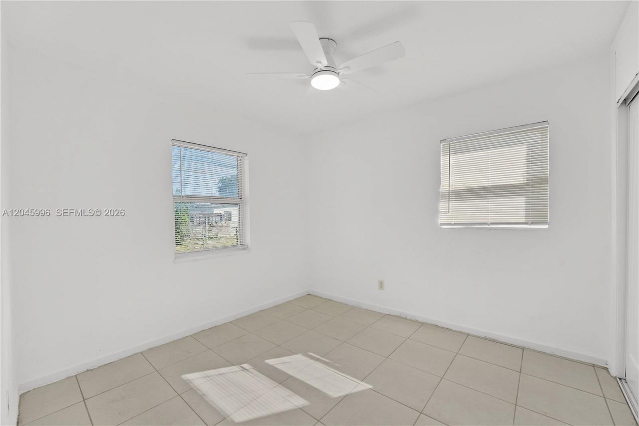 1201 NW 10th Pl , Fort Lauderdale, FL 33311 Photo