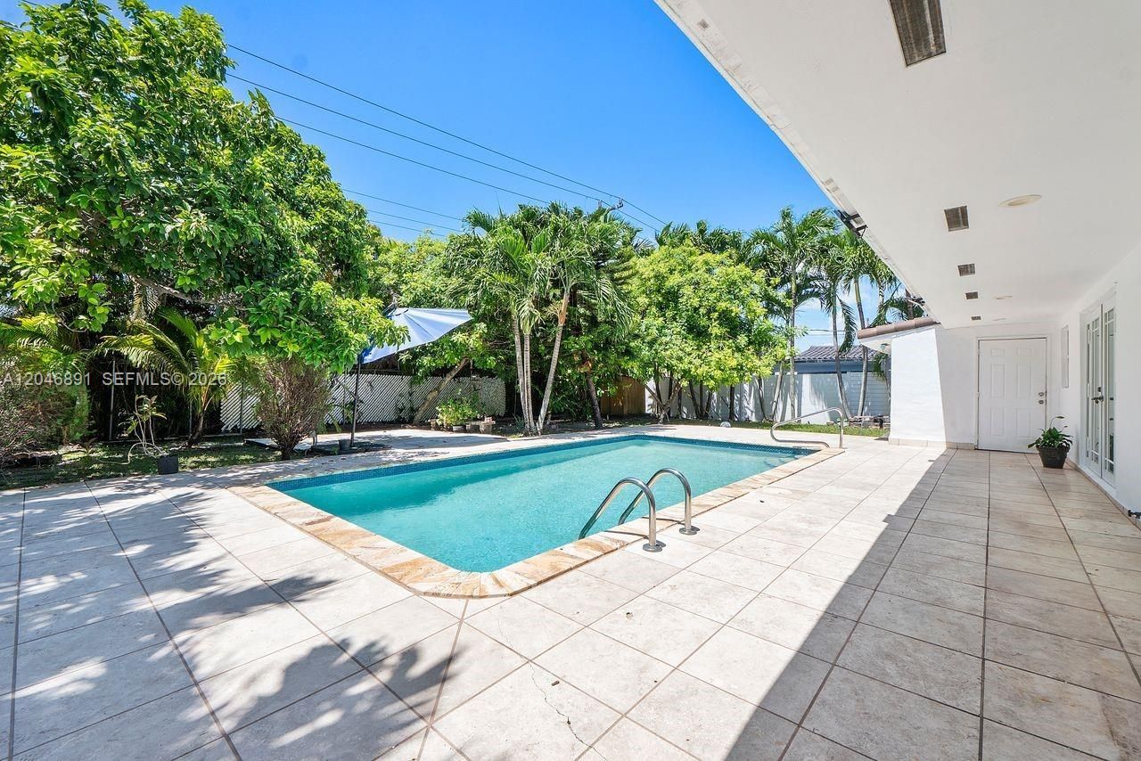 9260 SW 56th St, Miami, FL 33165 Photo