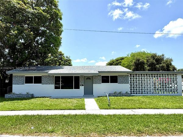 2150 N 66th Ave , Hollywood, FL 33024