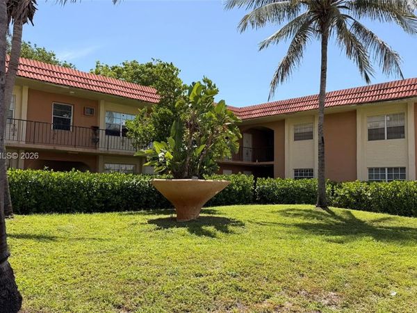 978 SW 10th Dr , Unit 21, Pompano Beach, FL 33060