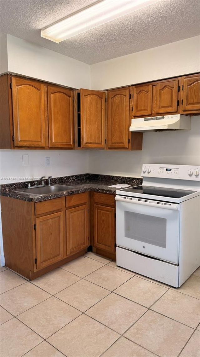 978 SW 10th Dr , Unit 21, Pompano Beach, FL 33060 Photo