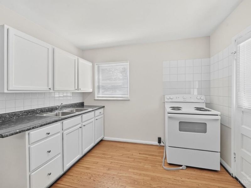 3917 Delhi Avenue, Delhi Twp, OH 45204 Photo 8