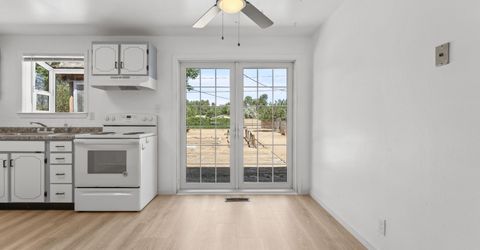 9245 Fremont Way, Reno, NV 89506 Photo