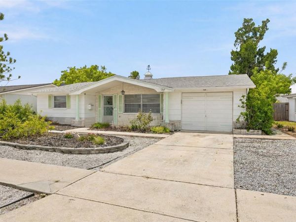 1207 LODESTAR DRIVE , HOLIDAY, FL 34690