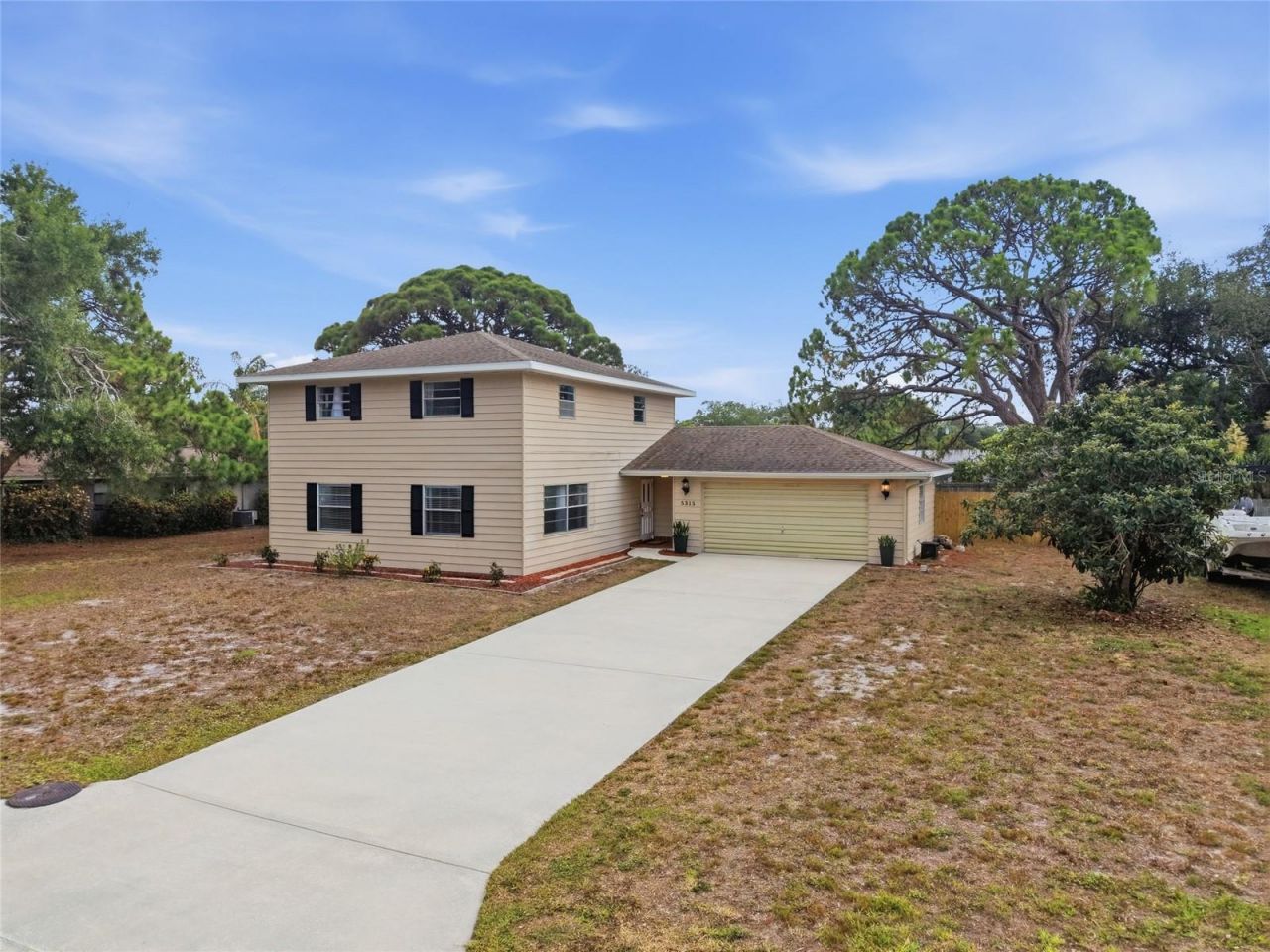5315 9th Avenue Drive W, Bradenton, FL 34209 Photo