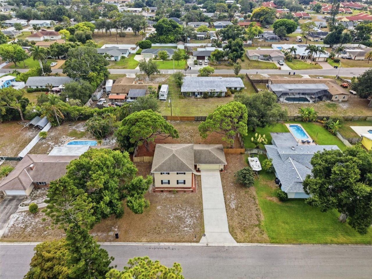 5315 9th Avenue Drive W, Bradenton, FL 34209 Photo