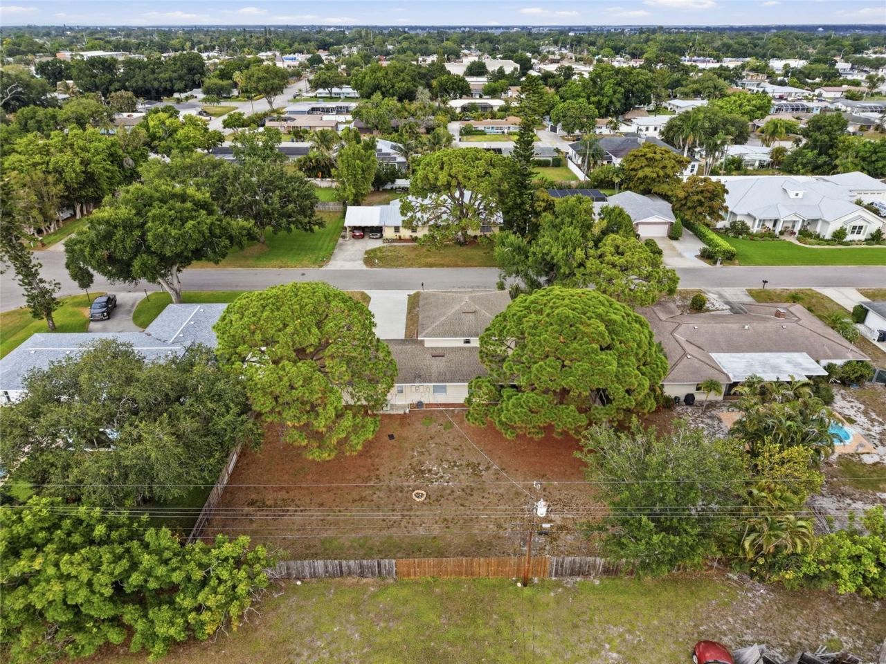 5315 9th Avenue Drive W, Bradenton, FL 34209 Photo