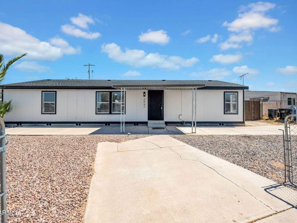 2547 E TONTO Lane, Phoenix, AZ 85050
