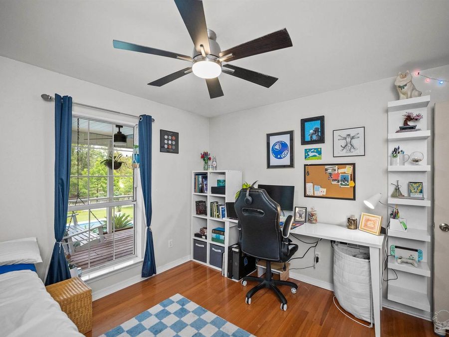 Property Image 32