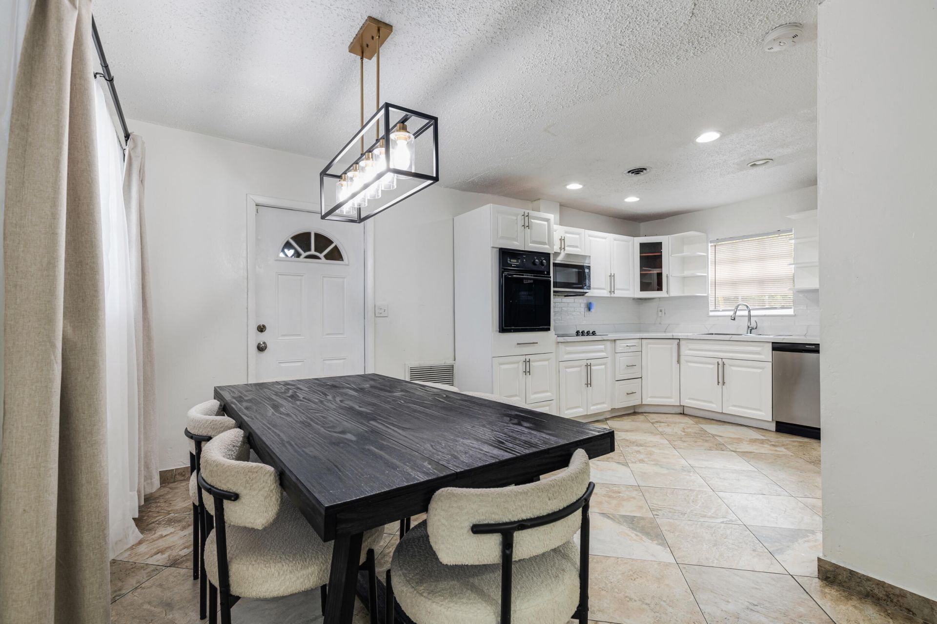 24 NW 42nd Terrace, Plantation, FL 33317 Photo