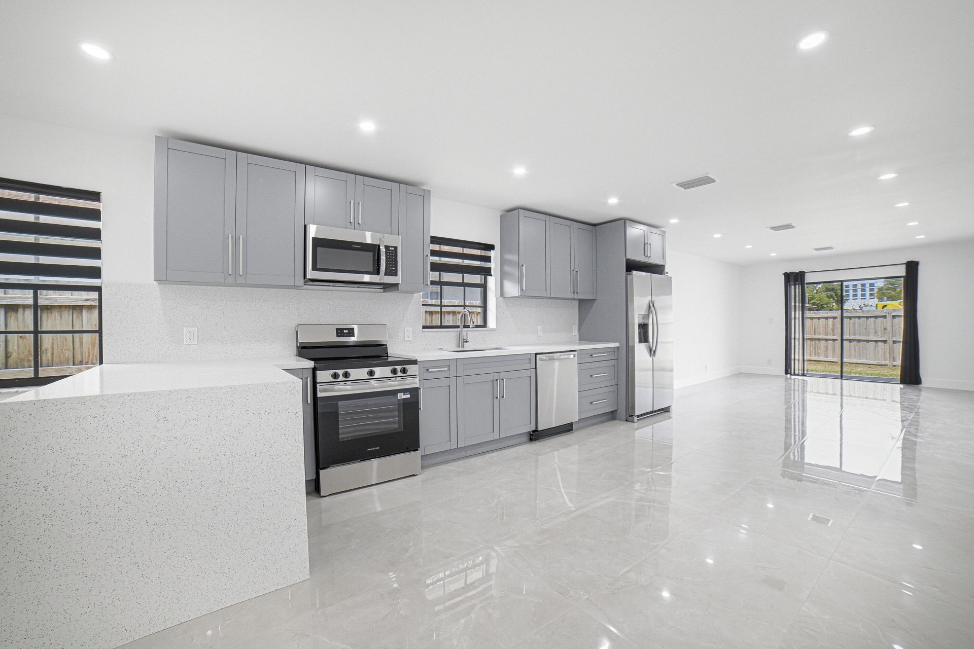 110 NW 6th Avenue, Dania Beach, FL 33004 Photo