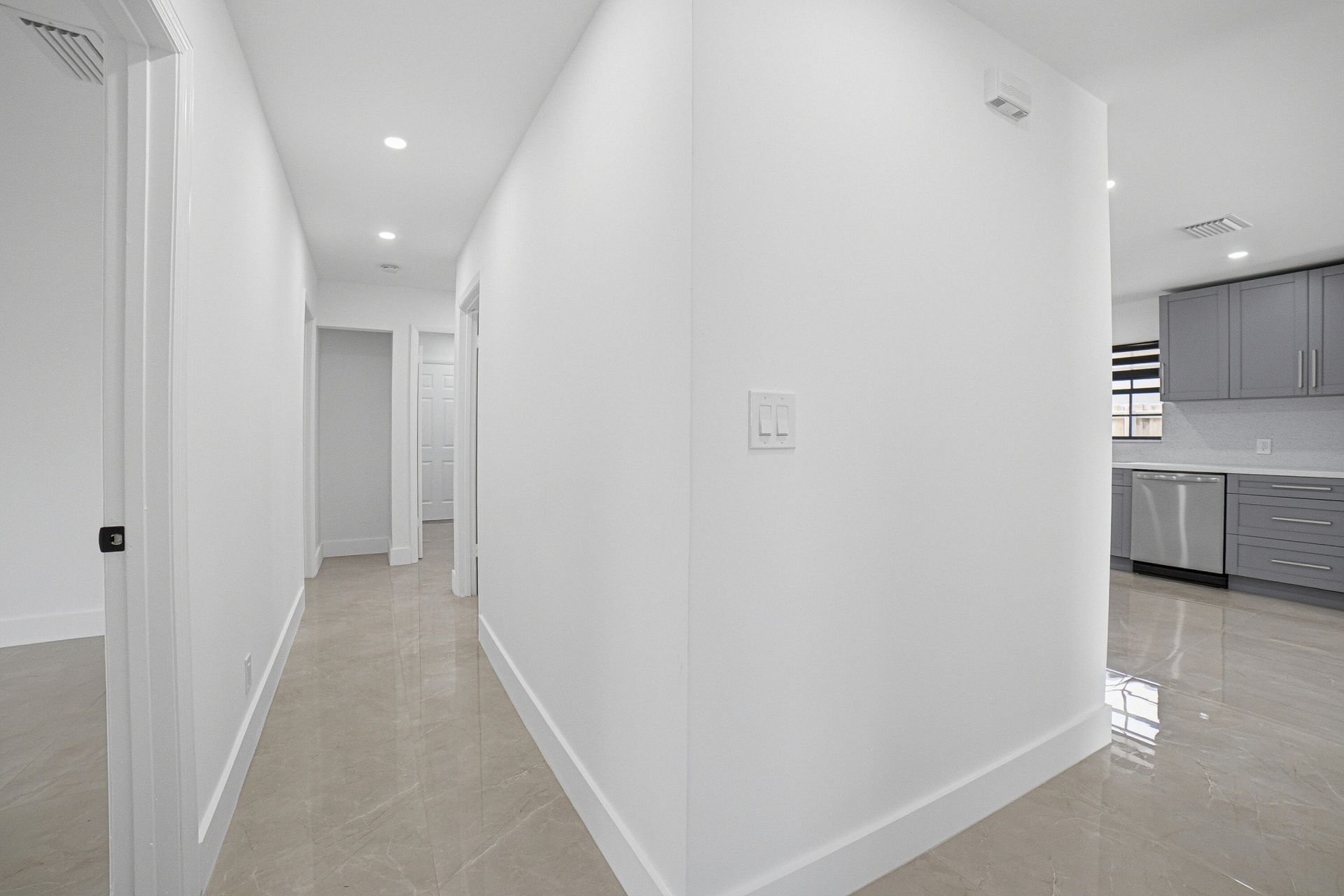 110 NW 6th Avenue, Dania Beach, FL 33004 Photo