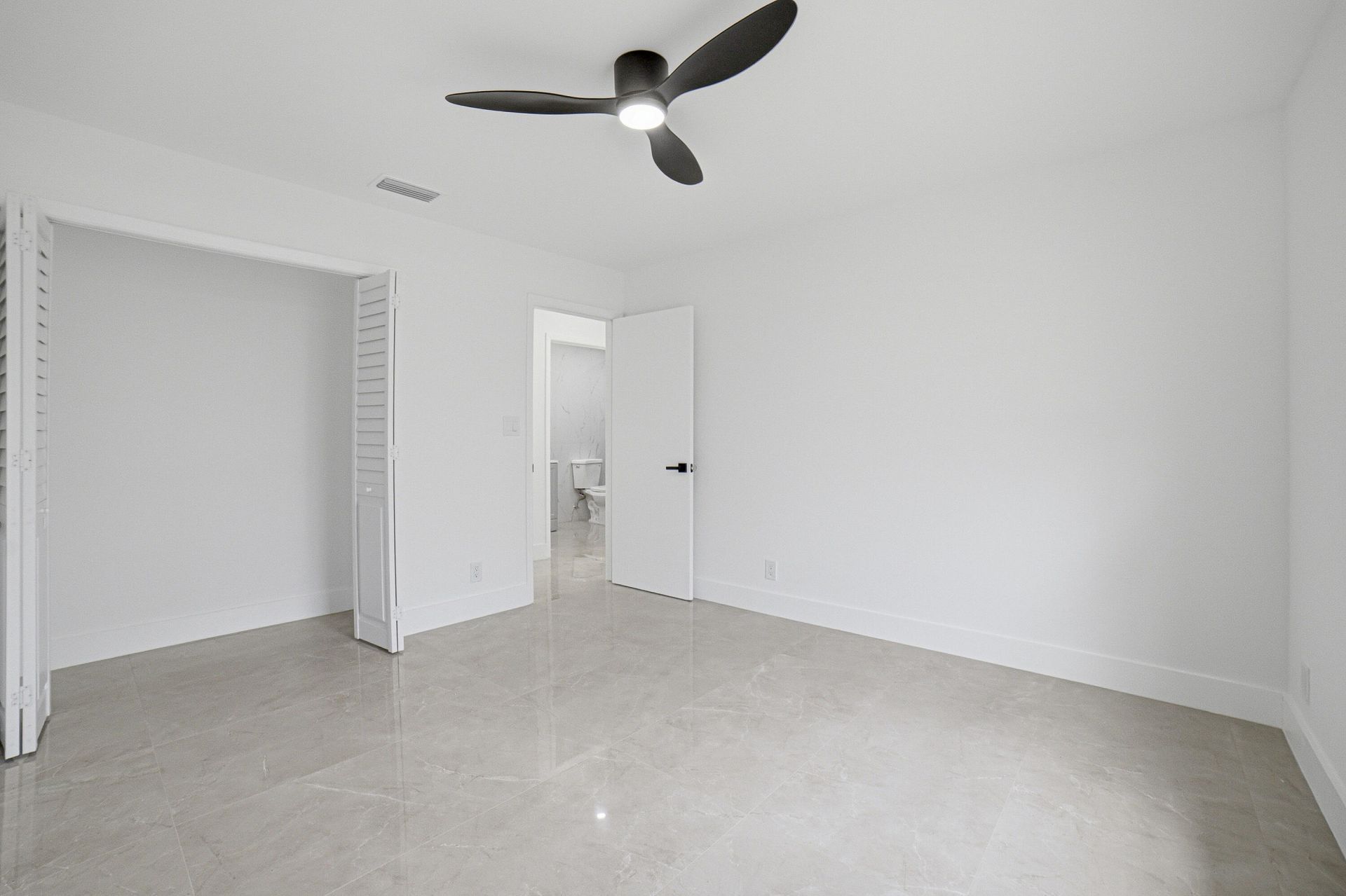 110 NW 6th Avenue, Dania Beach, FL 33004 Photo