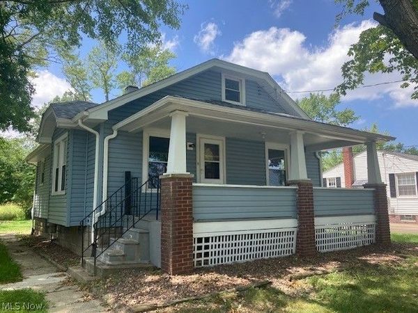 4977 Damon , Warren, OH 44483