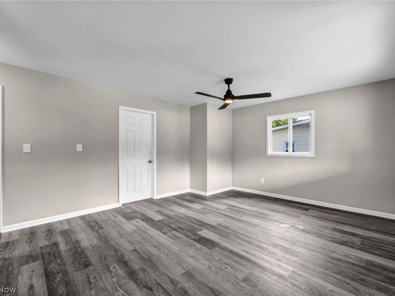 12215 National Drive, Grafton, OH 44044 Photo 18
