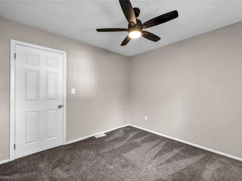 12215 National Drive, Grafton, OH 44044 Photo 22