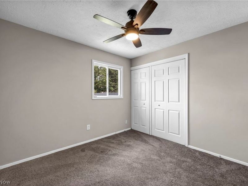 12215 National Drive, Grafton, OH 44044 Photo 23
