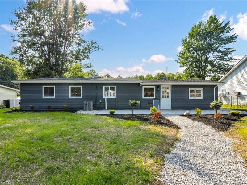 12215 National Drive, Grafton, OH 44044 Photo 34