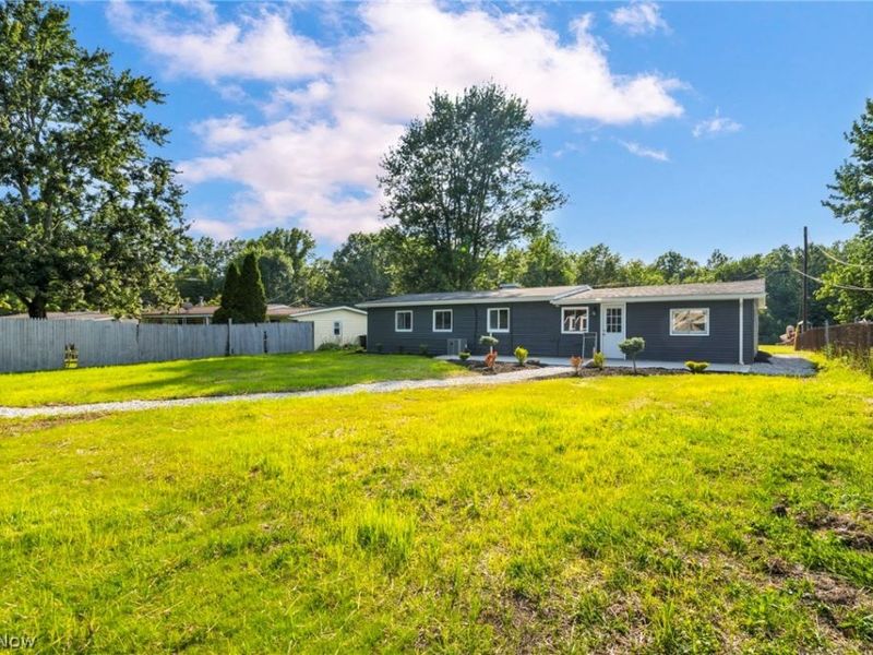 12215 National Drive, Grafton, OH 44044 Photo 39
