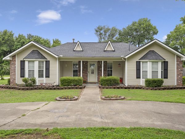 602 N 21st Street , Grove, OK 74344