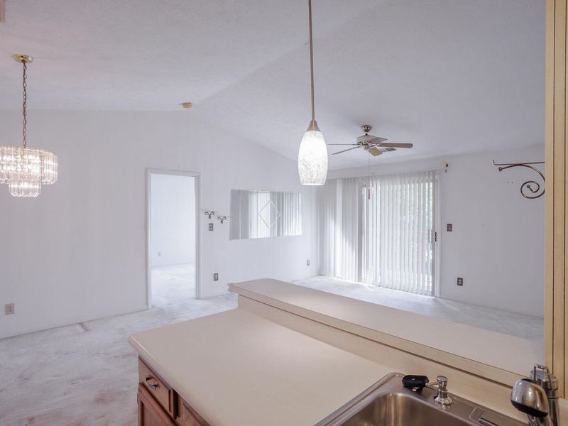 28 Rio Grande Circle, Unit 6, Florence, KY 41042 Photo 12