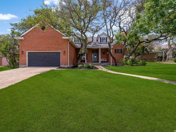 29607 FAIRWAY BLUFF DR, Boerne, TX 78015