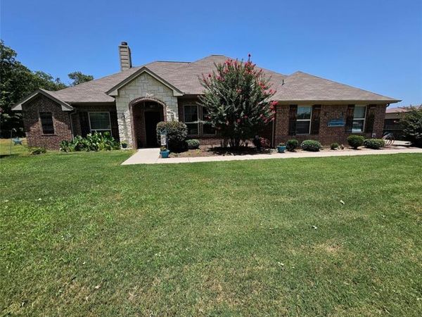 125 Brady Coleman Lane, Springtown, TX 76082