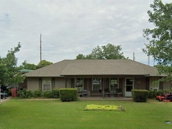 500 E Houston Street, Leonard, TX 75452