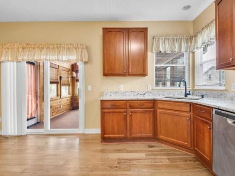 1439 Silversmith Lane, Delaware, OH 43015 Photo 12