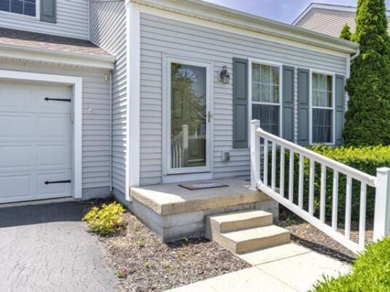 1439 Silversmith Lane, Delaware, OH 43015 Photo 3