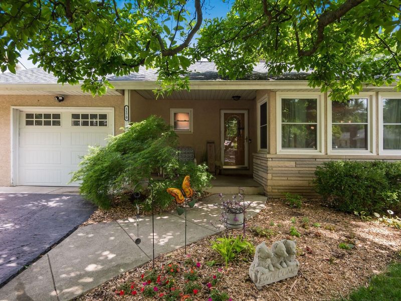 1170 Shady Hill Drive, Columbus, OH 43221 Photo 1