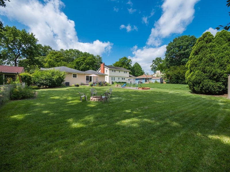 1170 Shady Hill Drive, Columbus, OH 43221 Photo 32