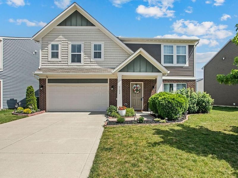 7492 Winding Path Court , Canal Winchester, OH 43110 Photo 2