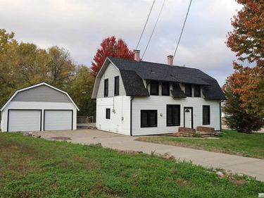 827 10th Street, Humboldt, NE 68376