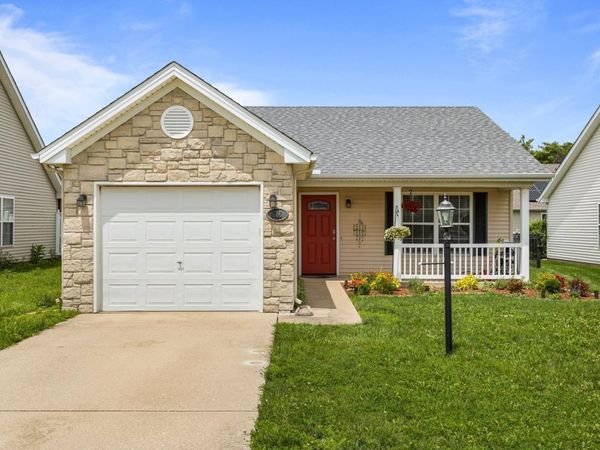 706 Corey Lane , Champaign, IL 61822