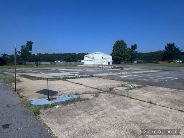 5501 MacArthur Dr , North Little Rock, AR 72118